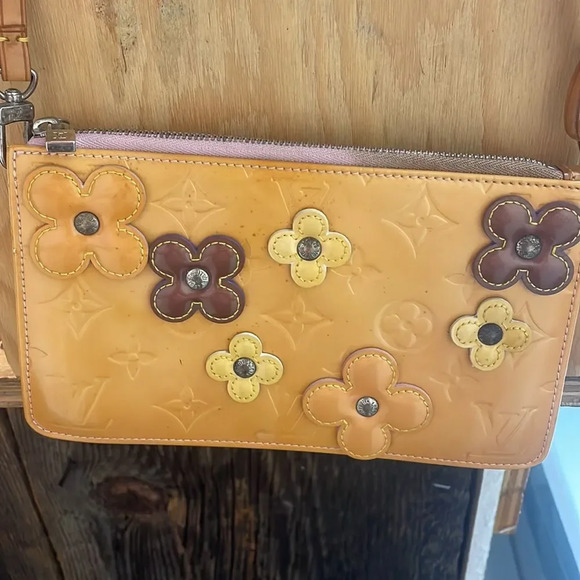 Louis Vuitton Lexington Fleurs Vernis Pochette vintage woman’s purse - Picture 7 of 16